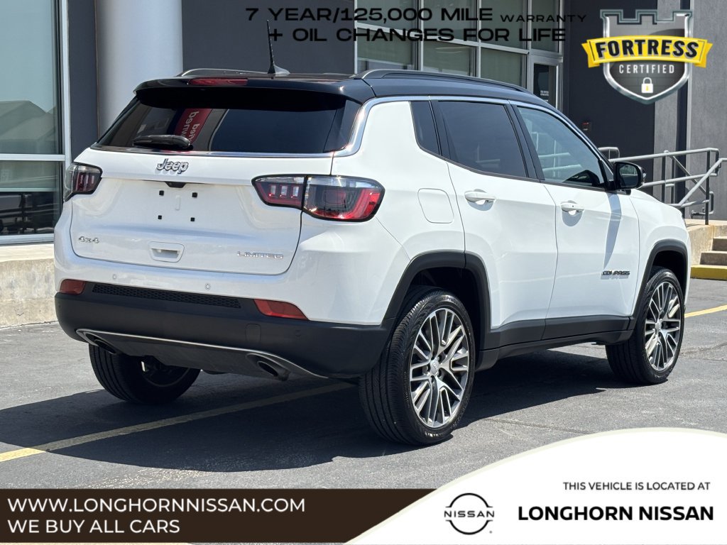 Used 2023 Jeep Compass Limited w/ Elite Group AWD/4WD image 3