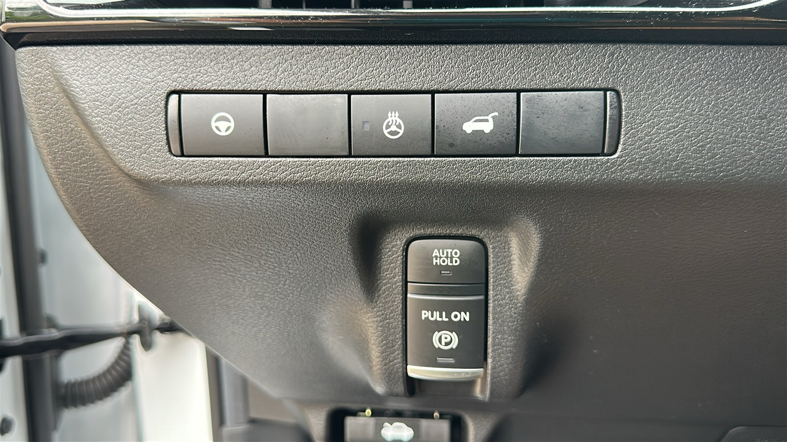 Certified 2025 Nissan Murano SL w/ Cargo Package AWD/4WD image 15