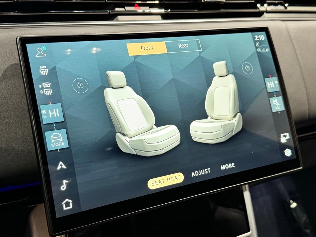 Used 2024 Land Rover Range Rover SE image 18