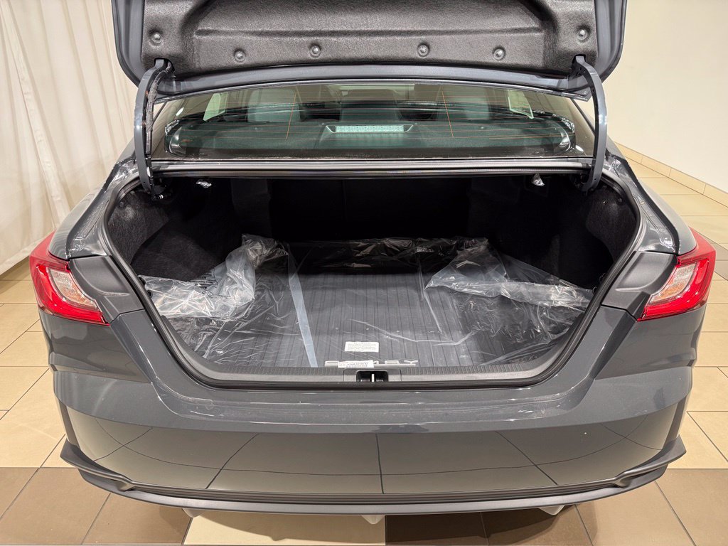 New 2027 Toyota Camry SE w/ Convenience Package FWD image 11
