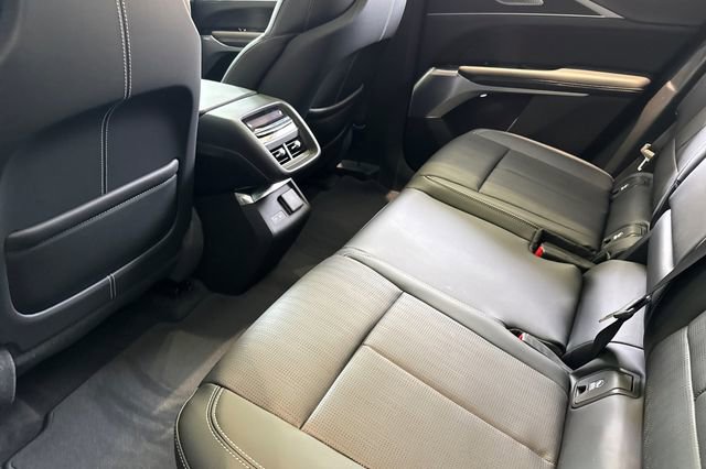 New 2026 Cadillac Lyriq V image 12