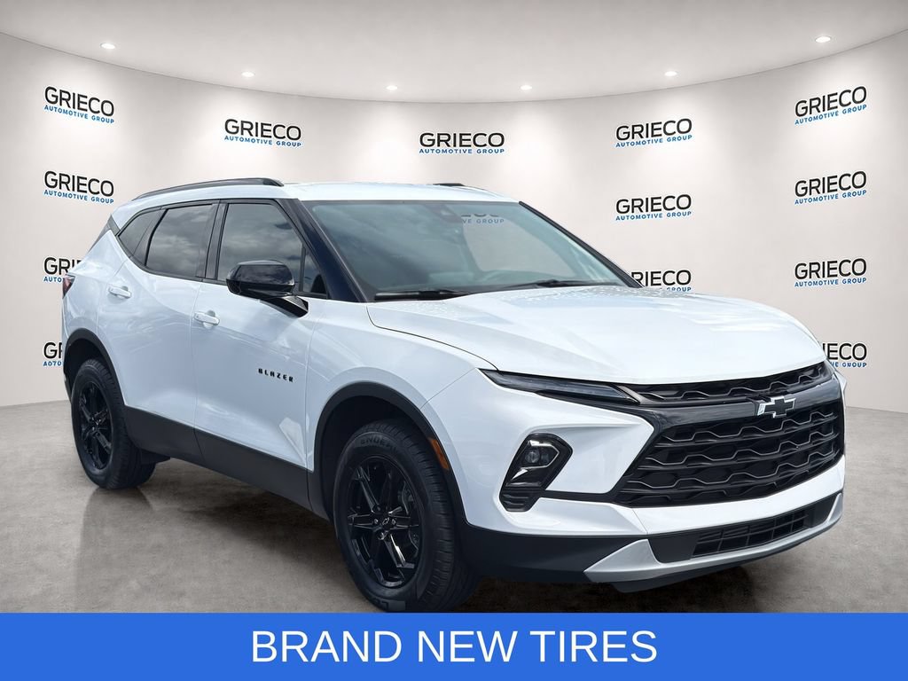 Certified 2023 Chevrolet Blazer LT w/ Convenience Package FWD image 1