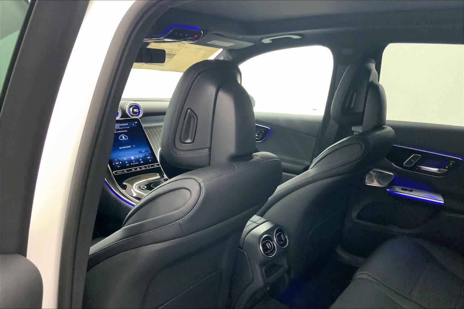 Used 2026 Mercedes-Benz GLC 300 image 17
