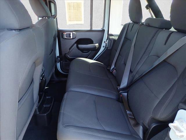 Used 2023 Jeep Wrangler Unlimited w/ 8.4" Radio Group AWD/4WD image 9