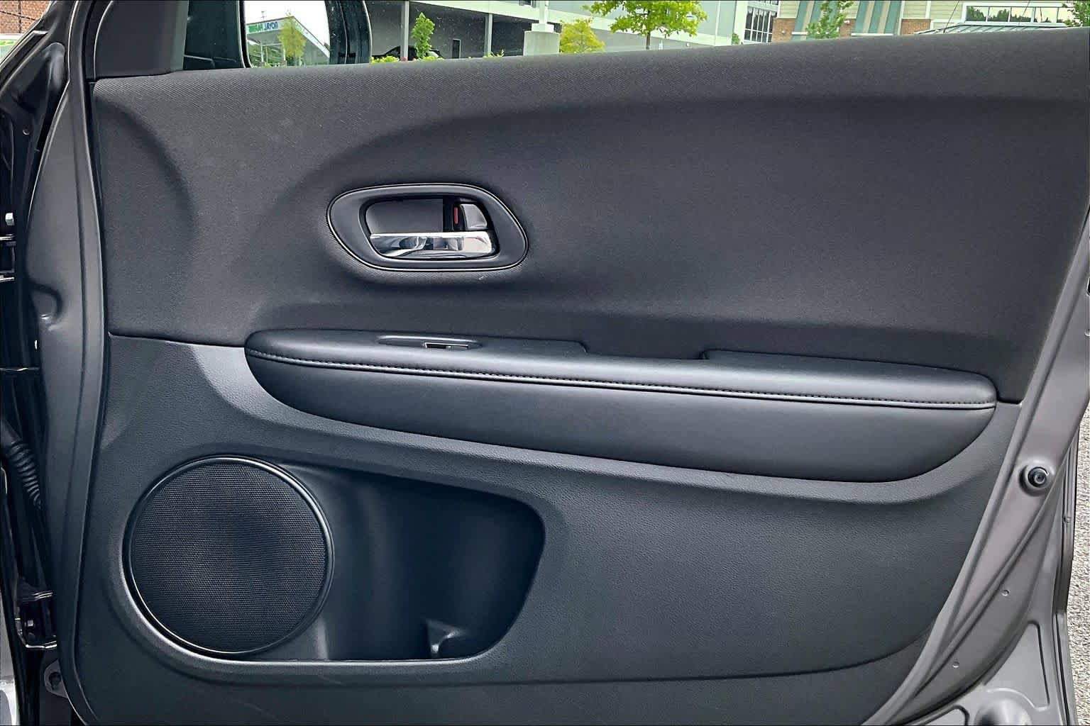 Used 2019 Honda HR-V Sport image 22