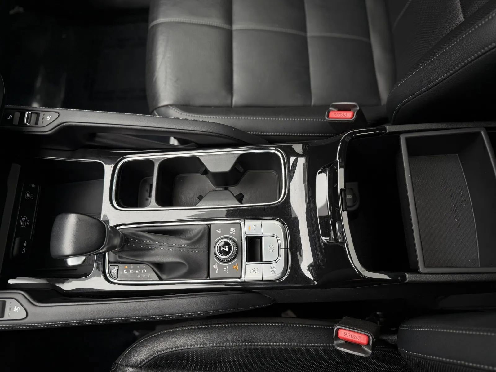 Used 2024 Kia Telluride EX image 40