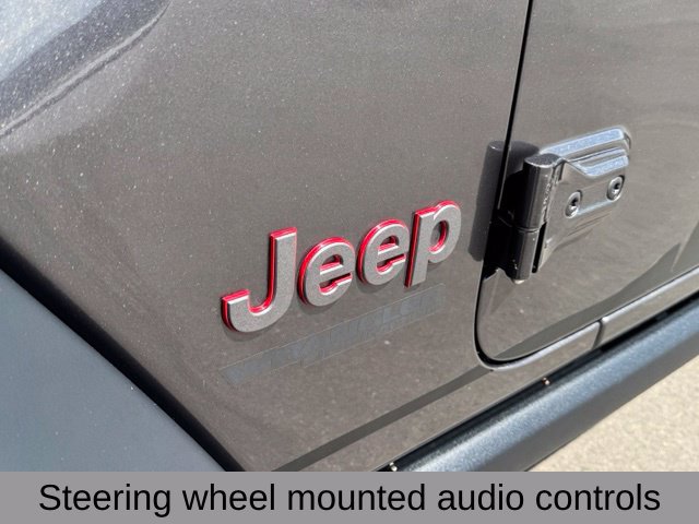 Certified 2021 Jeep Wrangler Unlimited Rubicon AWD/4WD image 18