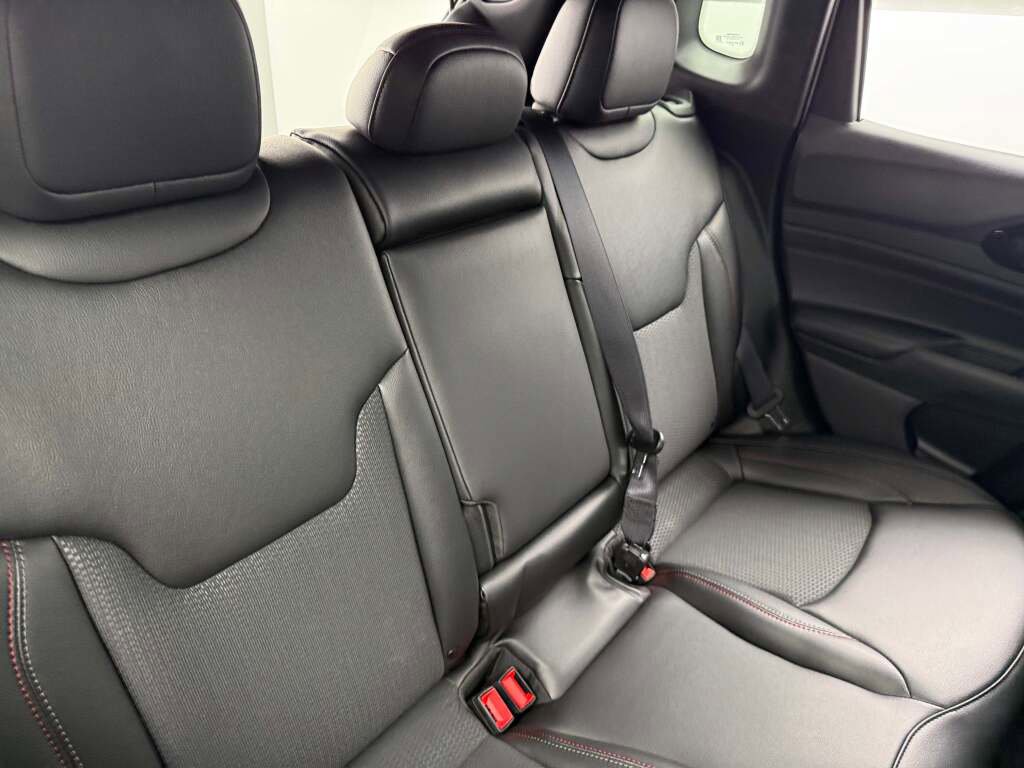 New 2026 Jeep Compass Trailhawk image 21