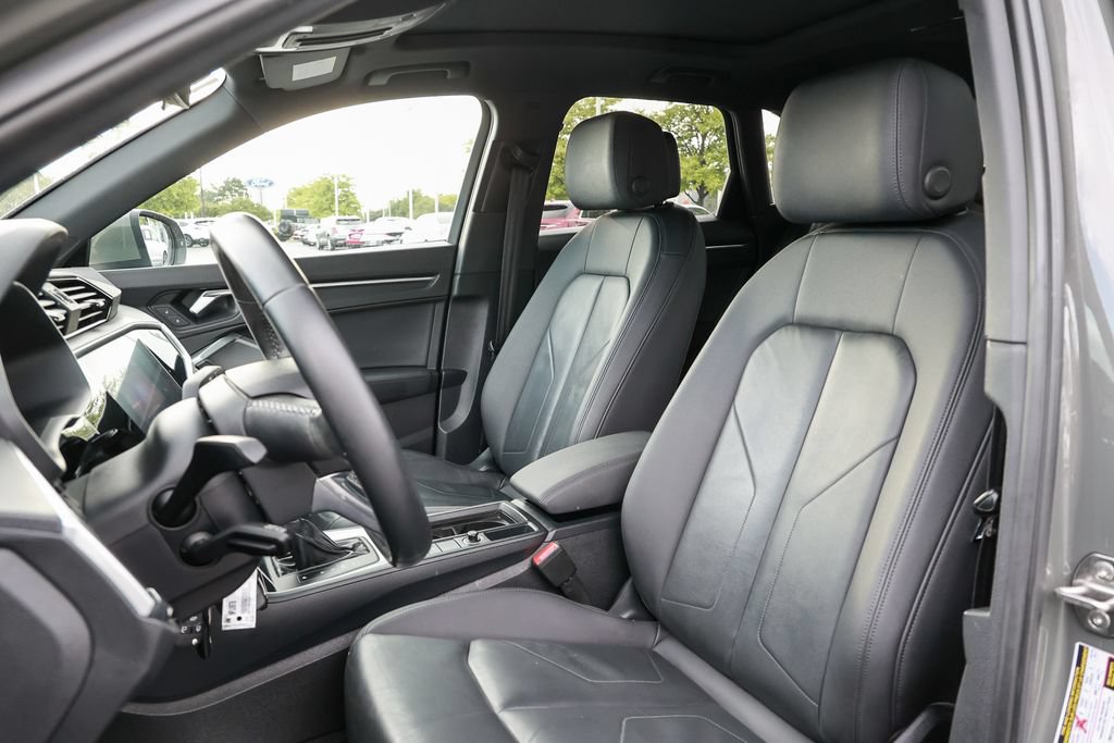 Used 2019 Audi Q3 2.0T Premium AWD/4WD image 33