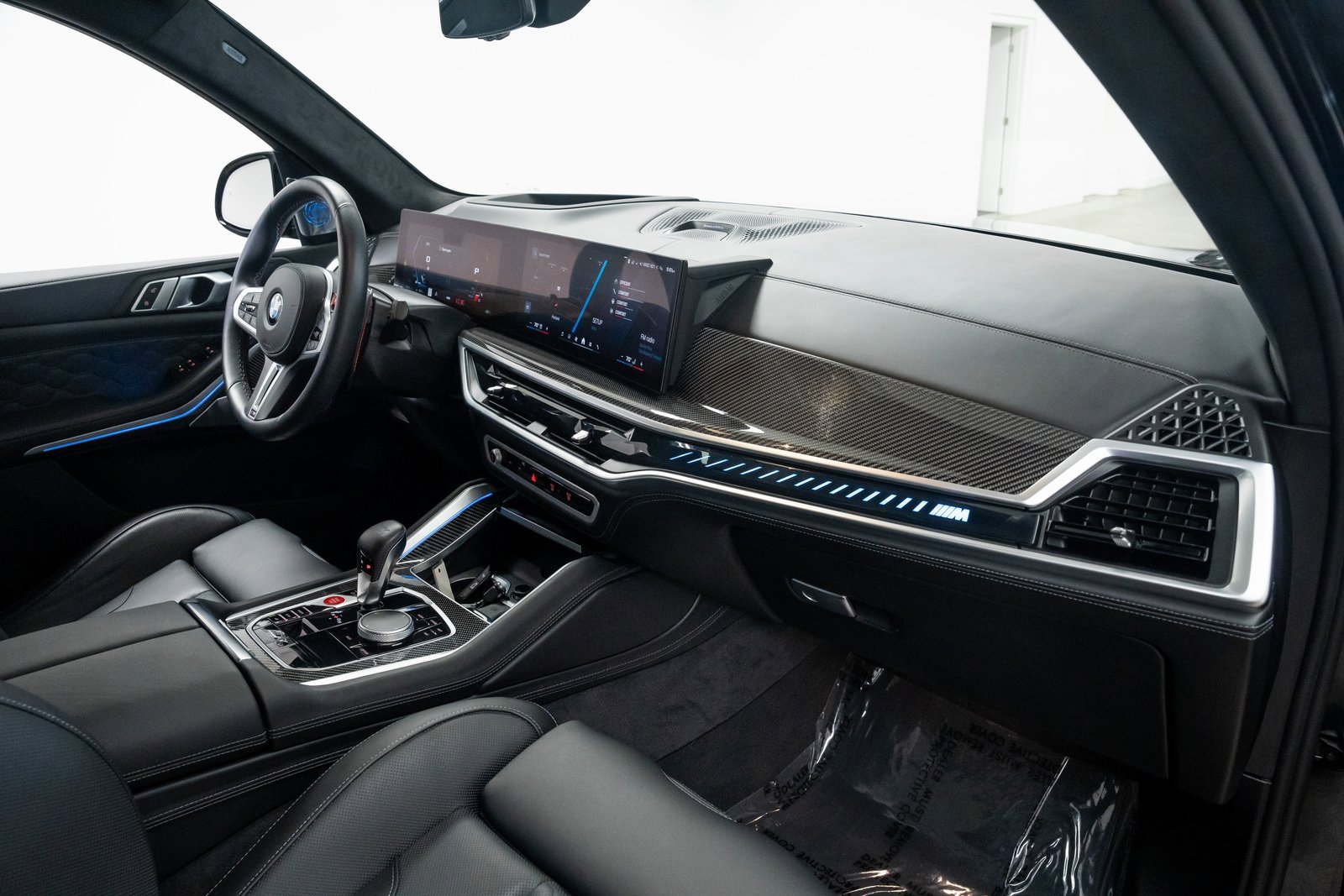 Used 2025 BMW X5 M Competition image 27