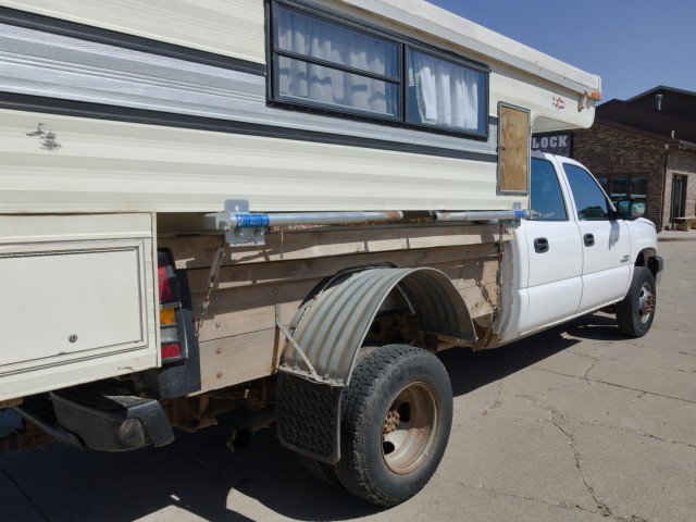 Used 2006 Chevrolet Silverado 3500 4x4 Crew Cab w/ Heavy-Duty Power Package image 9