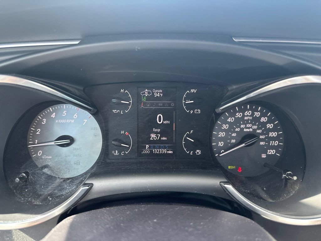Used 2018 Toyota Sequoia Platinum RWD image 11