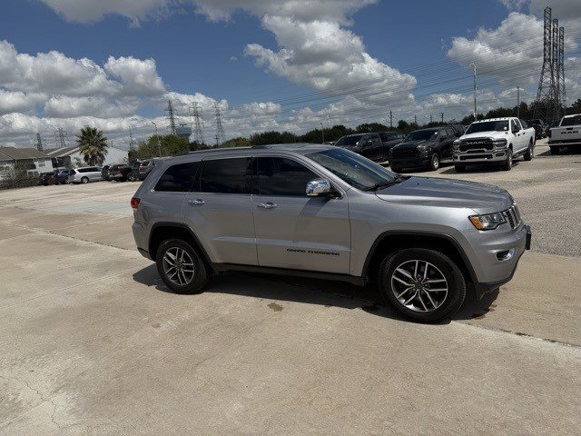 Used 2021 Jeep Grand Cherokee Limited image 2