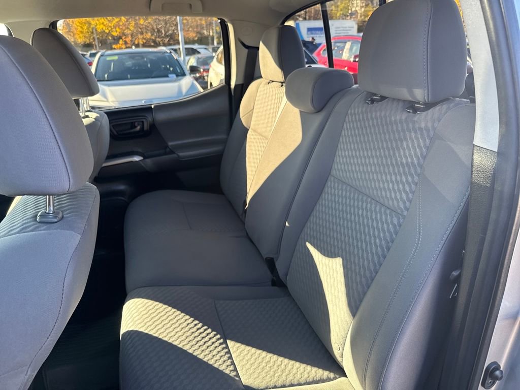 Used 2022 Toyota Tacoma SR5 image 34