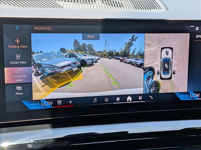 Certified 2024 BMW 530i w/ Premium Package RWD image 13