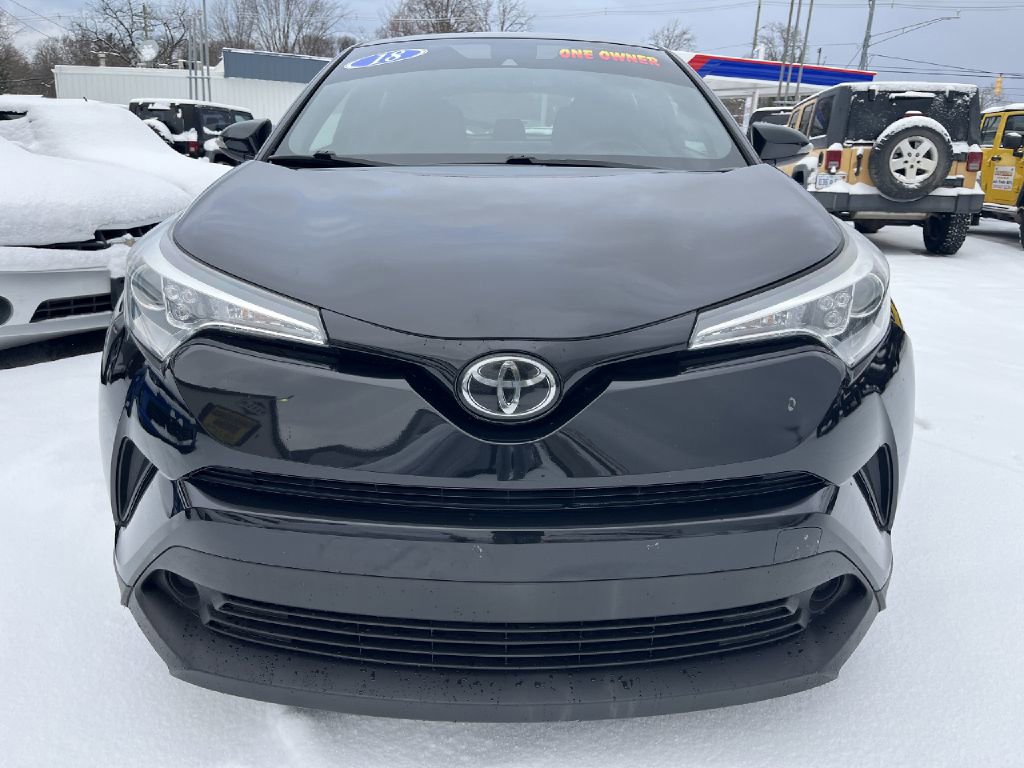 Used 2018 Toyota C-HR XLE image 4