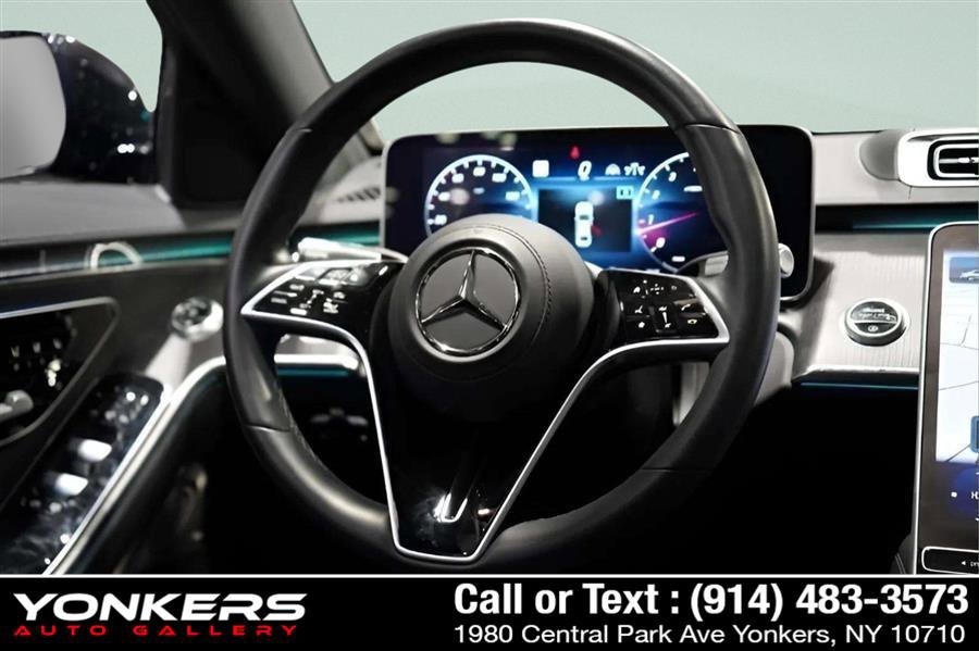Used 2023 Mercedes-Benz S 500 4MATIC w/ AMG Line image 32