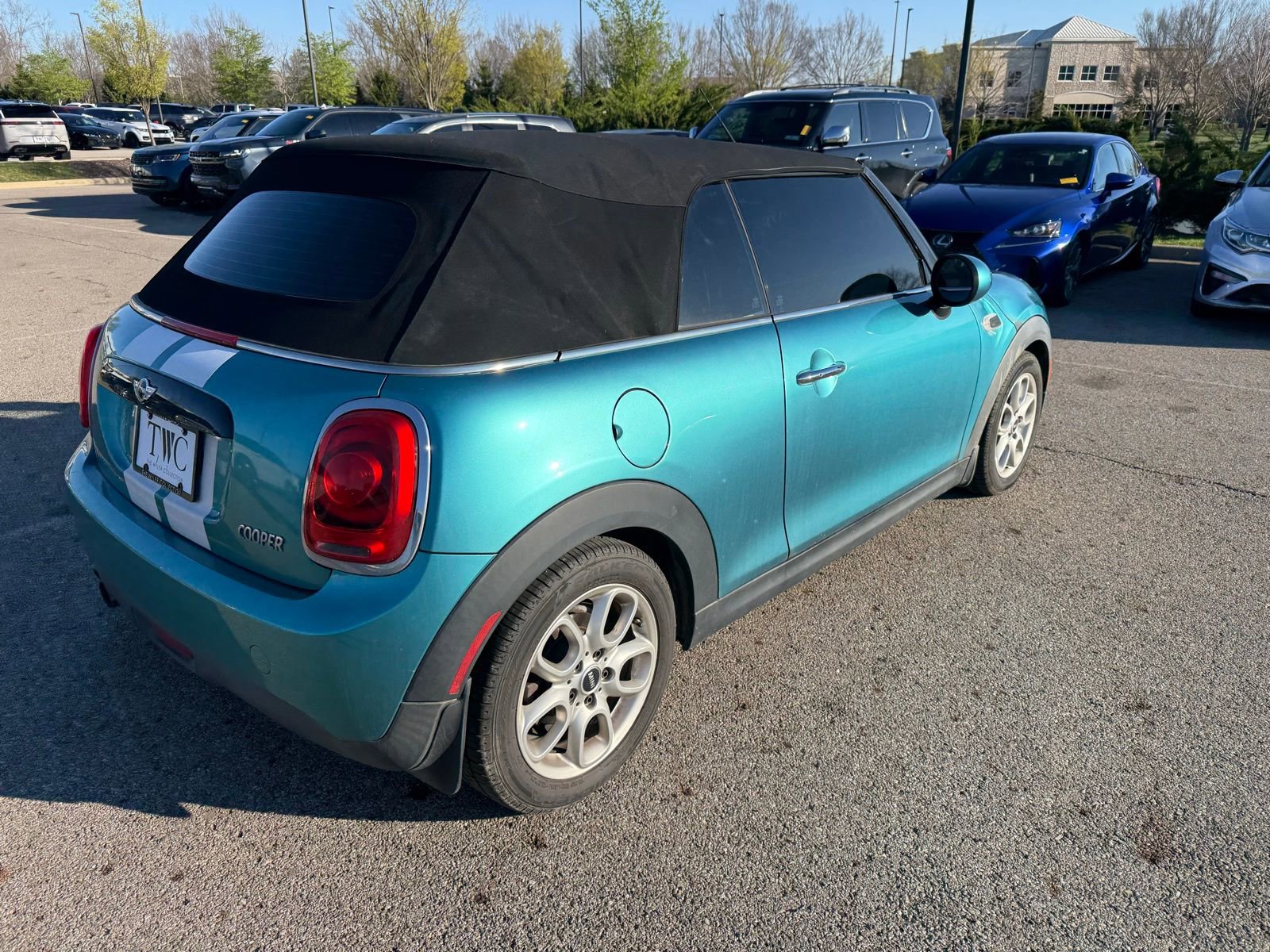 Used 2017 MINI Cooper Convertible image 5