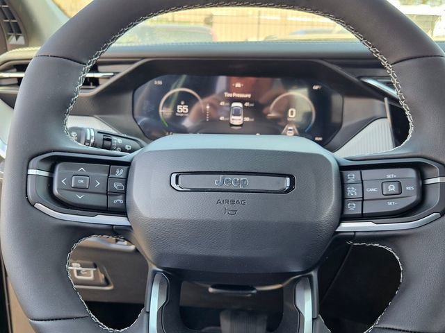 New 2026 Jeep Cherokee Laredo AWD/4WD image 9