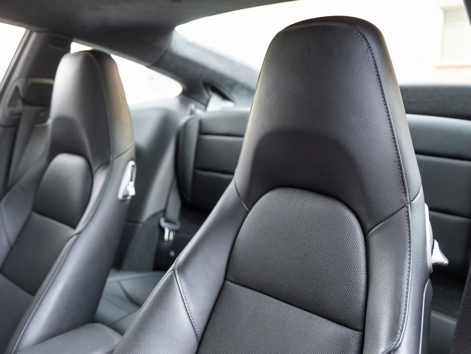 Certified 2019 Porsche 911 Carrera 4S image 23