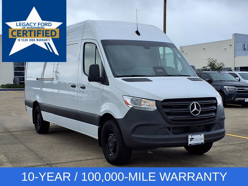 Used 2025 Mercedes-Benz Sprinter 2500 image 7