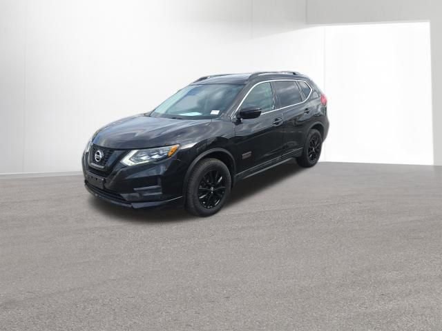 Used 2017 Nissan Rogue SV