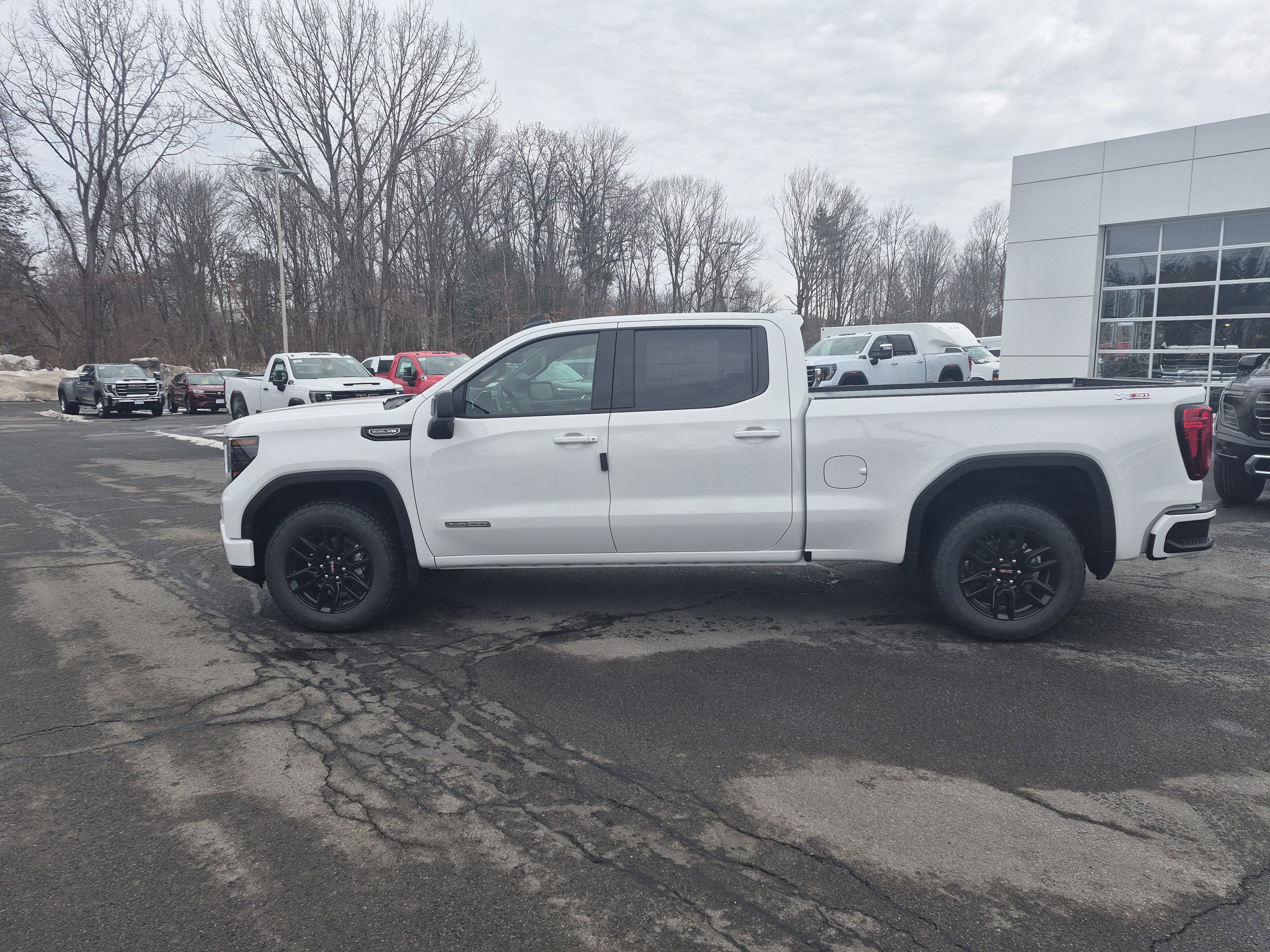 New 2026 GMC Sierra 1500 Elevation w/ Preferred Package AWD/4WD image 2