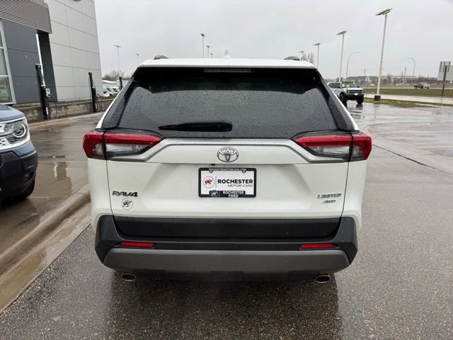 Used 2019 Toyota RAV4 Limited w/ Cold Weather Package image 40