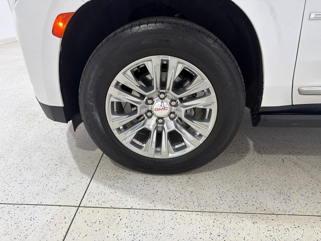 Used 2023 GMC Yukon Denali AWD/4WD image 33