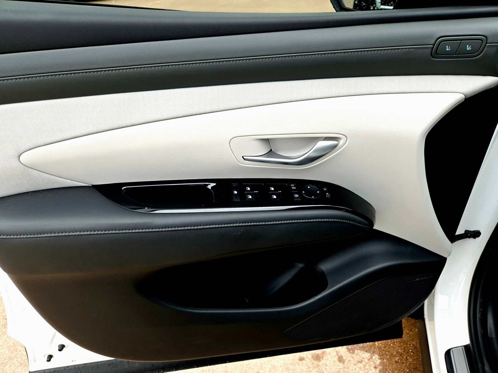 New 2026 Hyundai Tucson Limited image 18