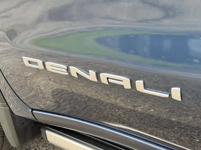 Certified 2022 GMC Sierra 1500 Denali w/ Denali Reserve Package AWD/4WD image 6