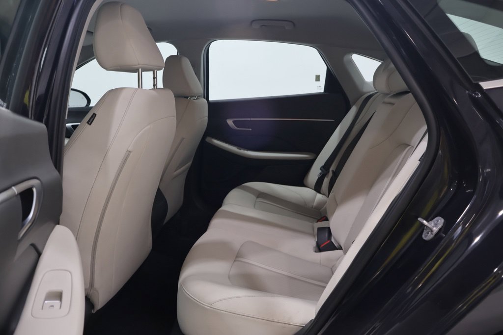Used 2025 Hyundai Sonata SEL FWD image 28