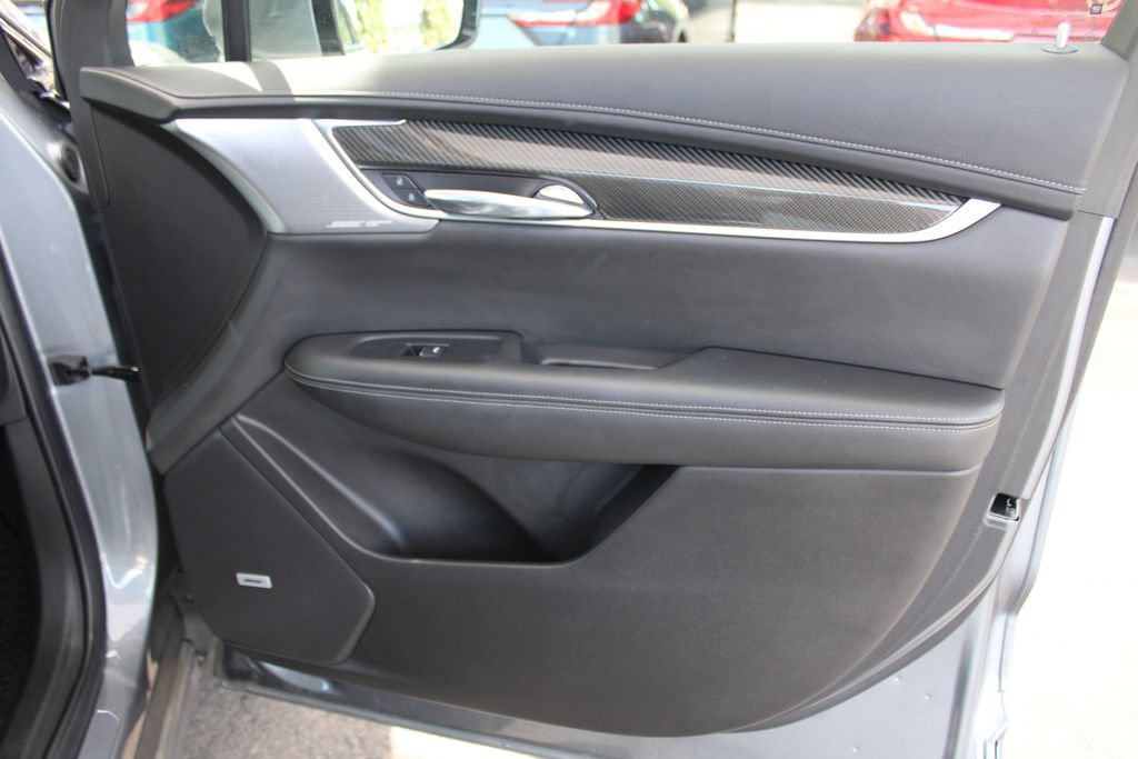 Used 2022 Cadillac XT6 Sport AWD/4WD image 49