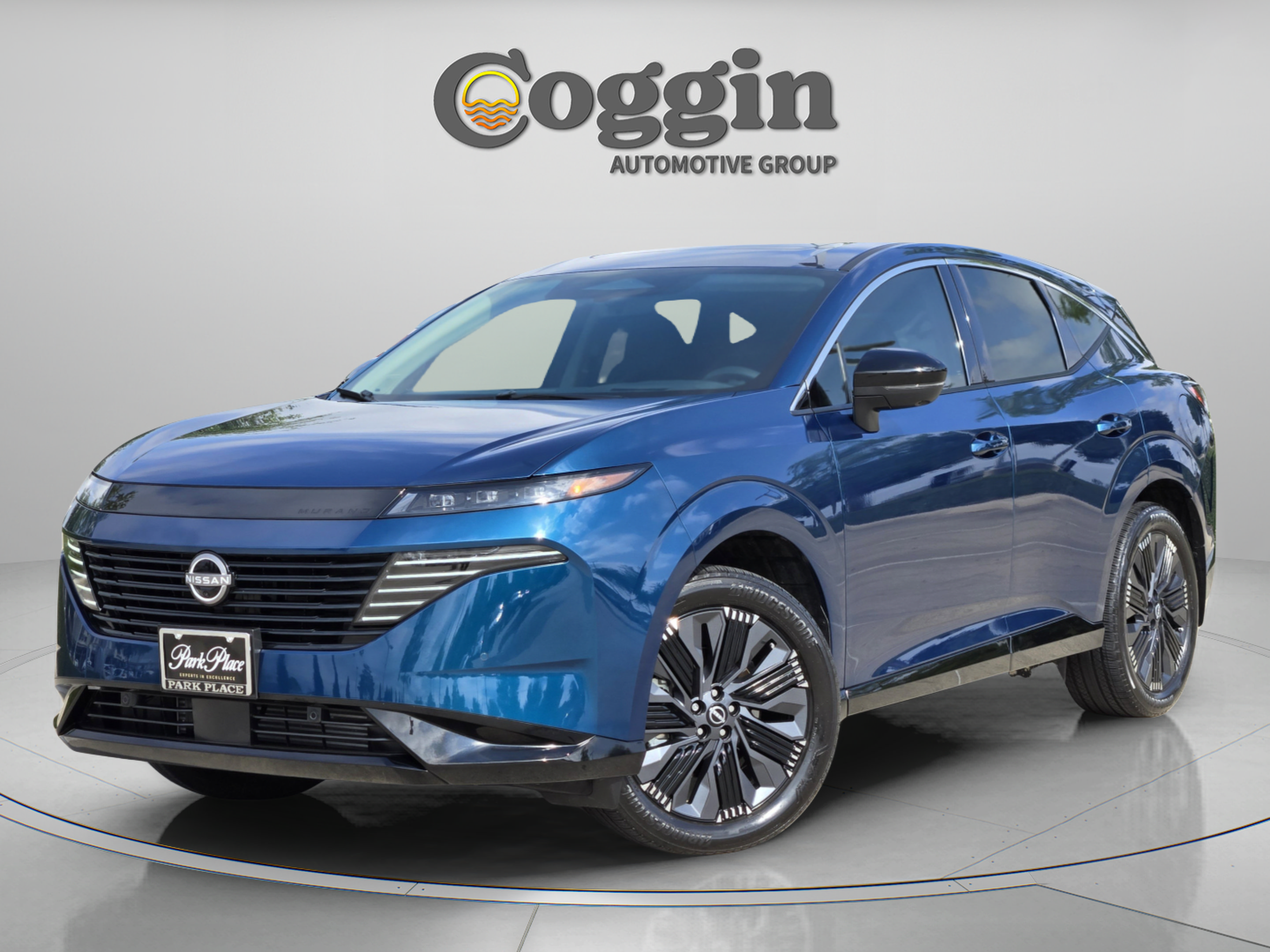 Used 2025 Nissan Murano Platinum w/ Cargo Package AWD/4WD image 1