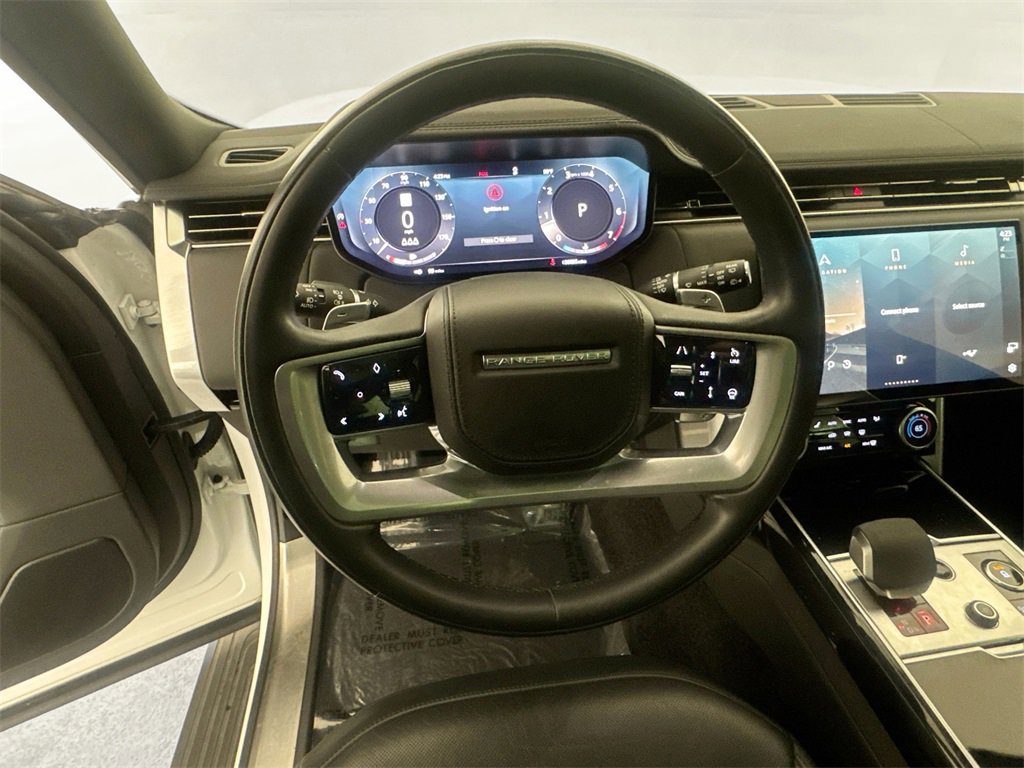 Certified 2023 Land Rover Range Rover SE image 11