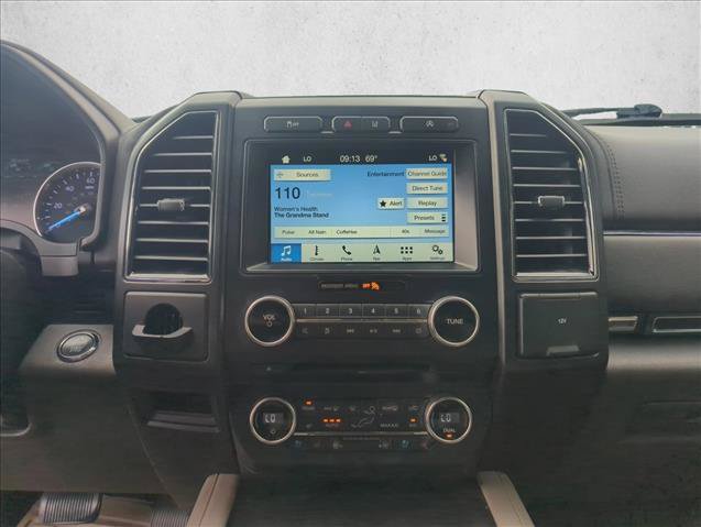 Used 2018 Ford Expedition Limited w/ Driver Assistance Package RWD image 17
