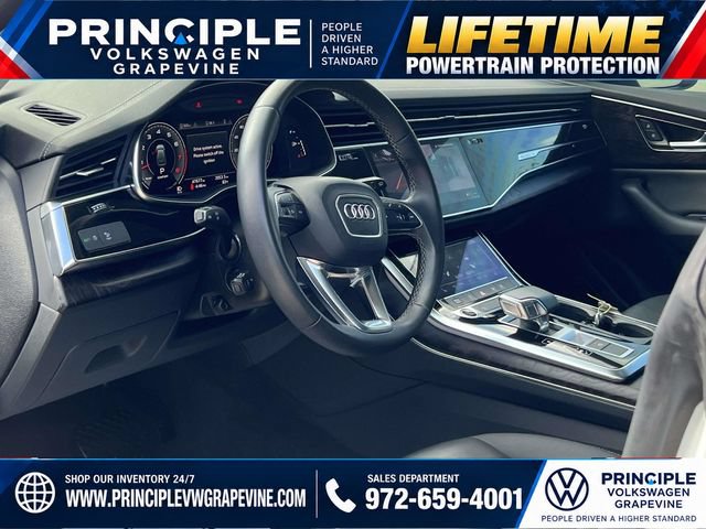 Used 2023 Audi Q8 Premium w/ Convenience Package AWD/4WD image 11