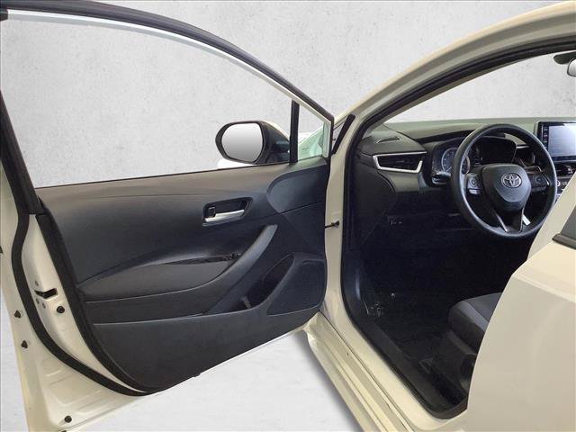 Used 2021 Toyota Corolla LE FWD image 16