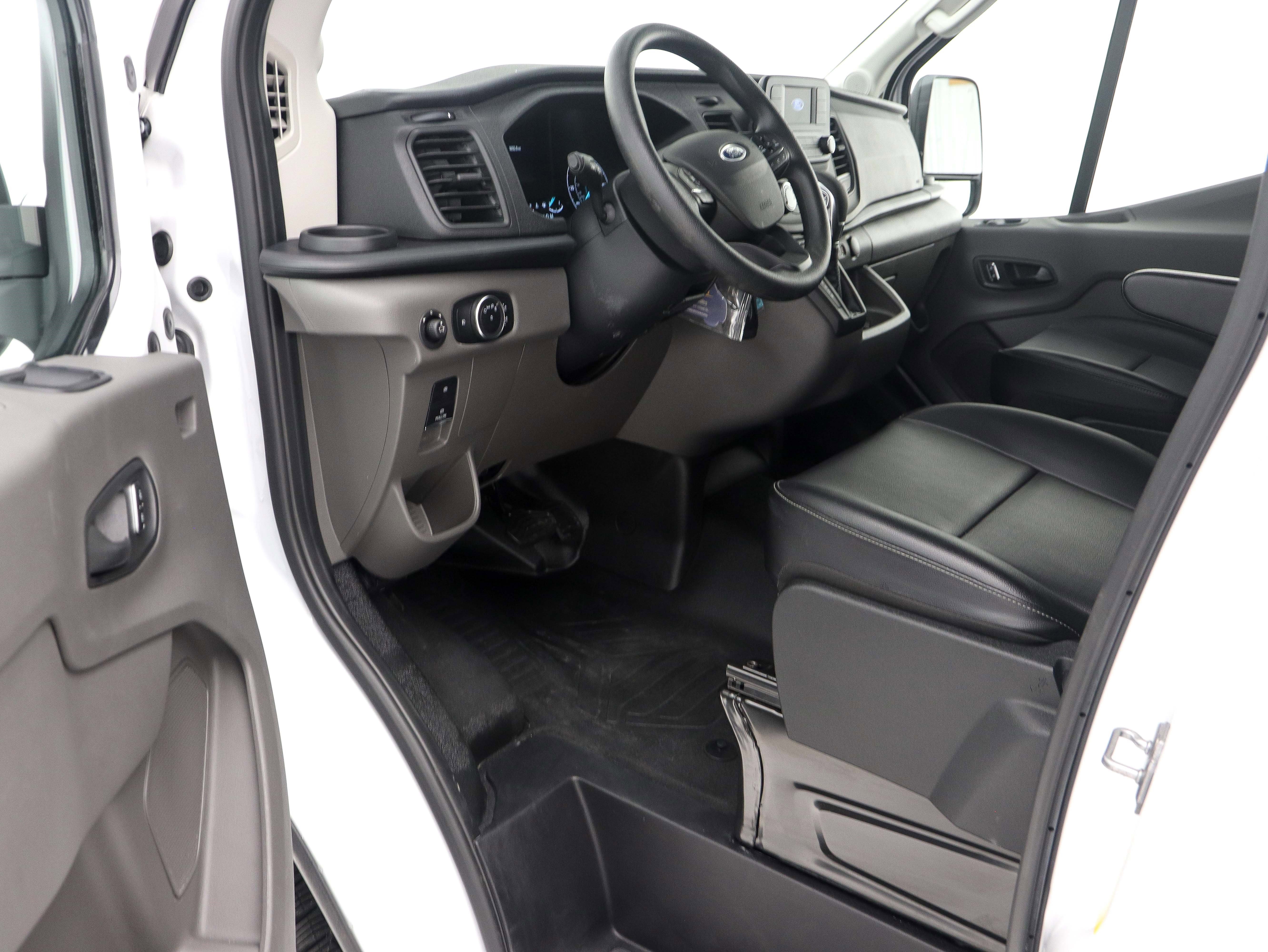 Used 2025 Ford Transit 250 148 High Roof image 16