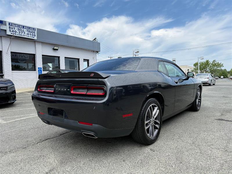 Used 2019 Dodge Challenger SXT AWD/4WD image 6