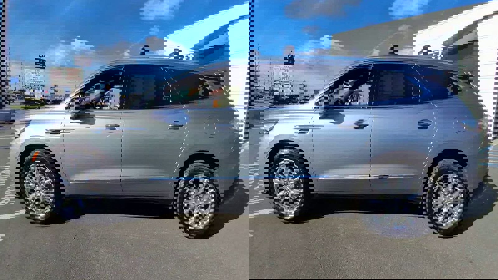 Certified 2023 Buick Enclave Essence w/ Experience Buick Package image 5