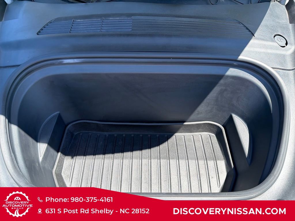 Used 2021 Tesla Model Y Long Range AWD/4WD image 44