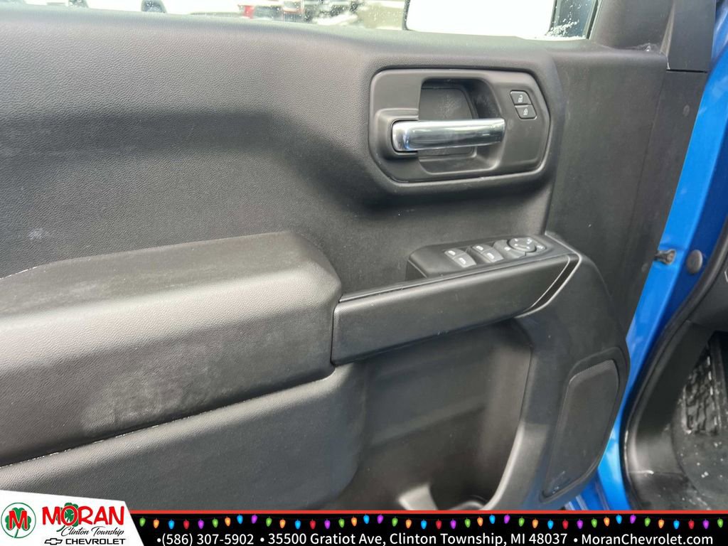 Certified 2023 Chevrolet Silverado 1500 Custom w/ LPO, Dark Essentials Package image 15