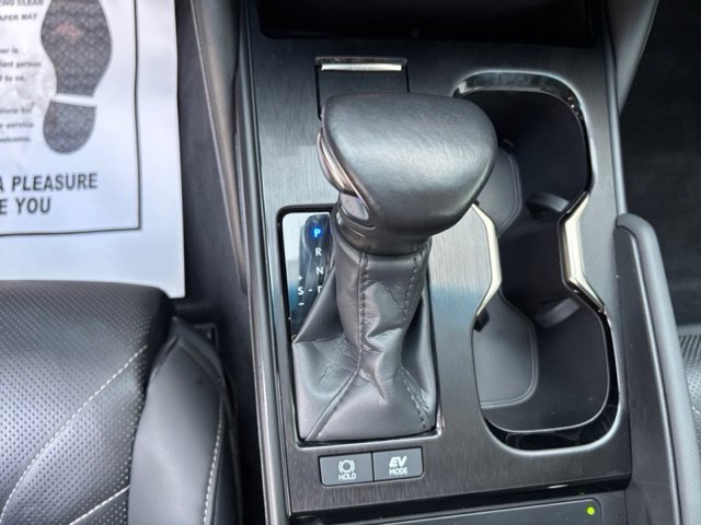 Used 2024 Lexus ES 300h w/ Accessory Package (Z2) FWD image 22