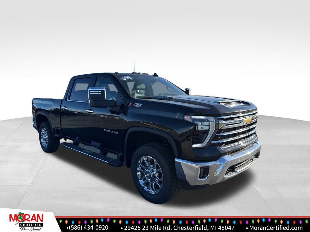 Used 2024 Chevrolet Silverado 2500 LTZ w/ LTZ Plus Package image 7