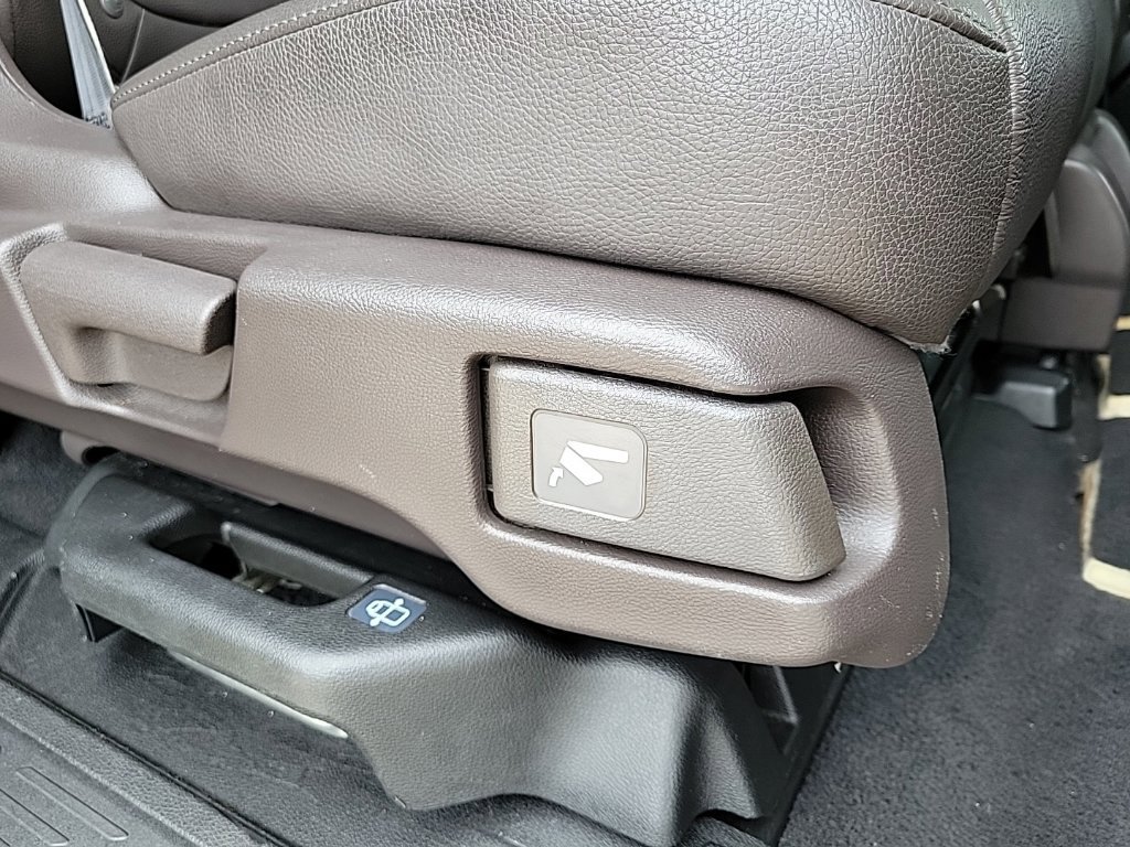 Used 2019 Honda Odyssey EX-L image 18