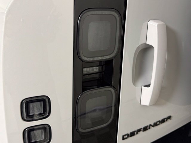 New 2026 Land Rover Defender 110 S AWD/4WD image 13