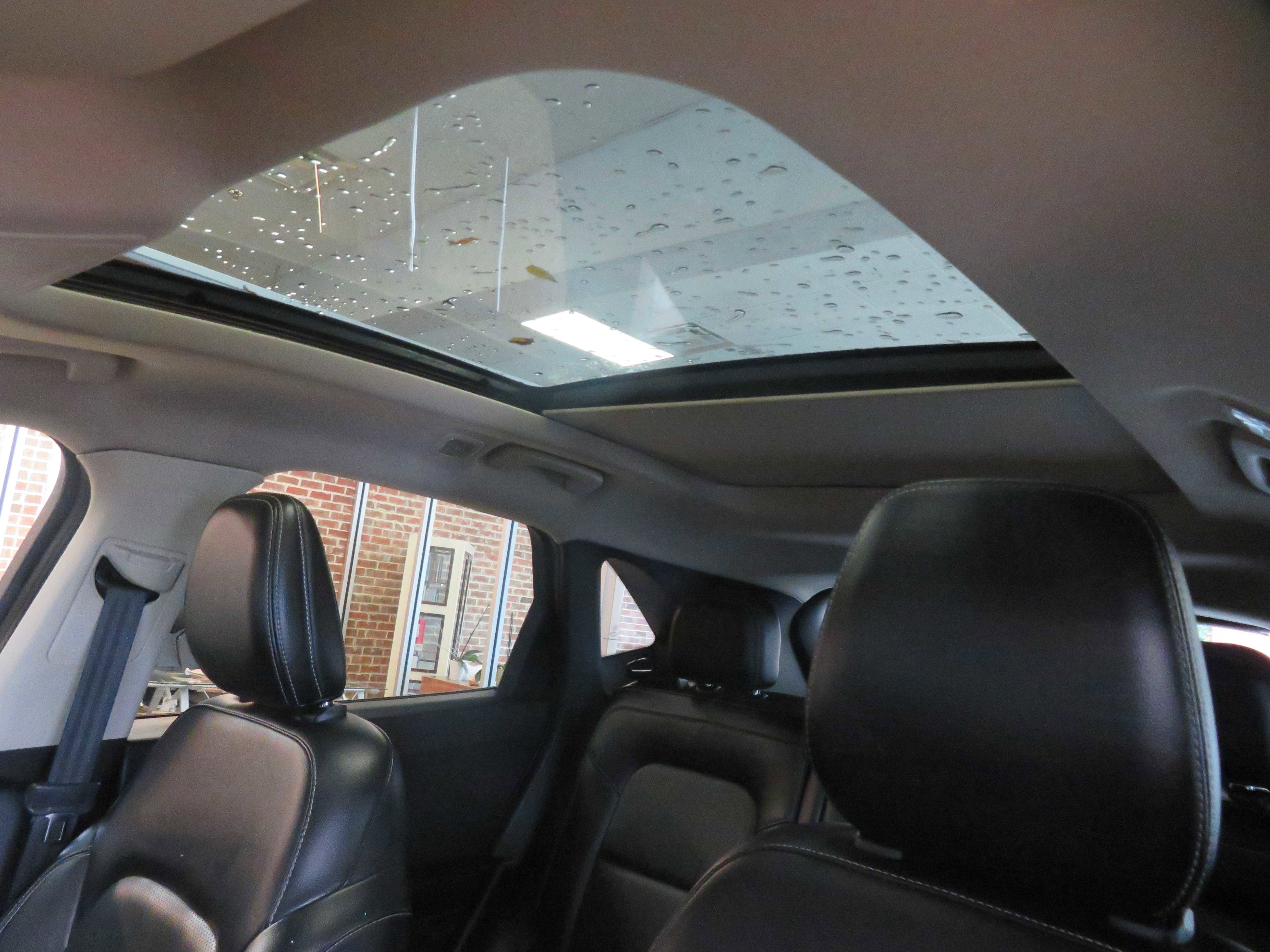 Used 2020 Ford Escape SEL image 44