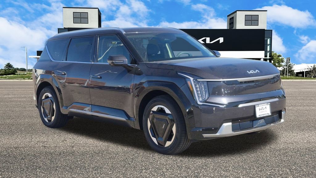 New 2026 Kia EV9 GT-Line image 2