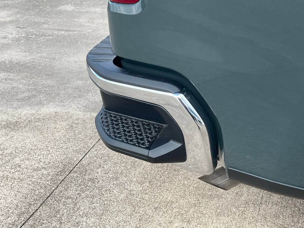 New 2026 Chevrolet Silverado 1500 LT RWD image 11